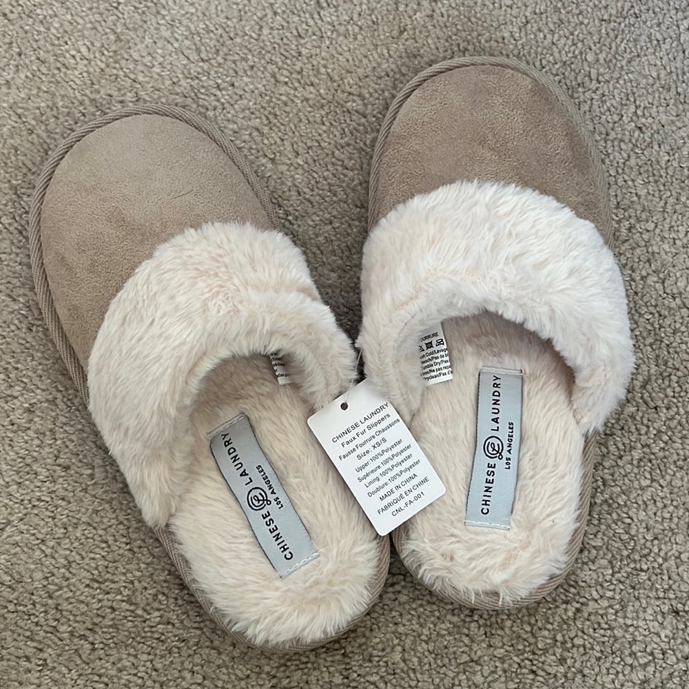 Chinese Laundry Slippers NWT